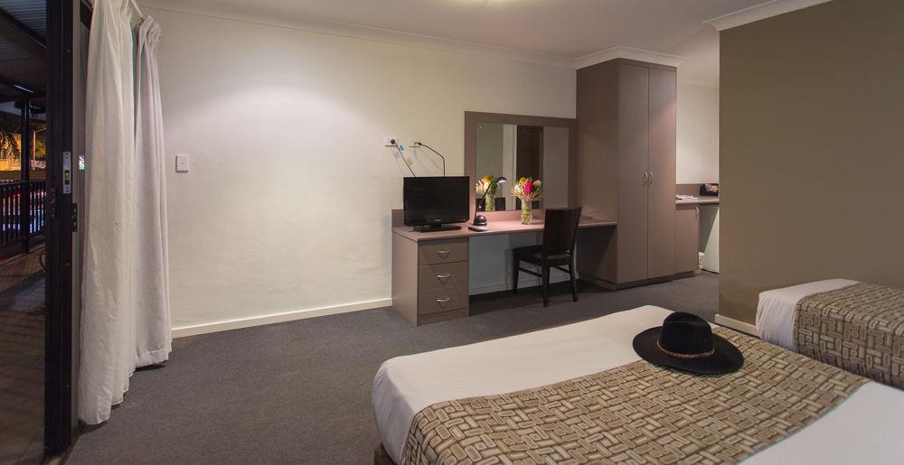 Diplomat Hotel Alice Springs Eksteriør billede