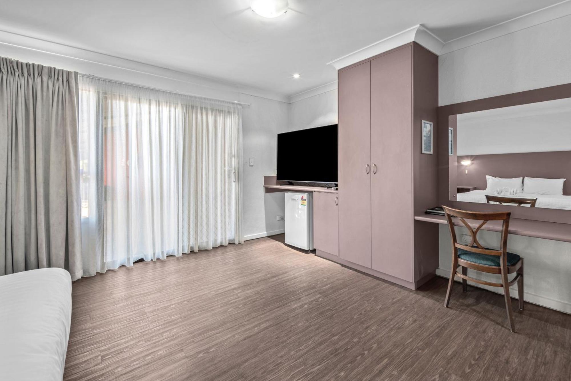 Diplomat Hotel Alice Springs Eksteriør billede