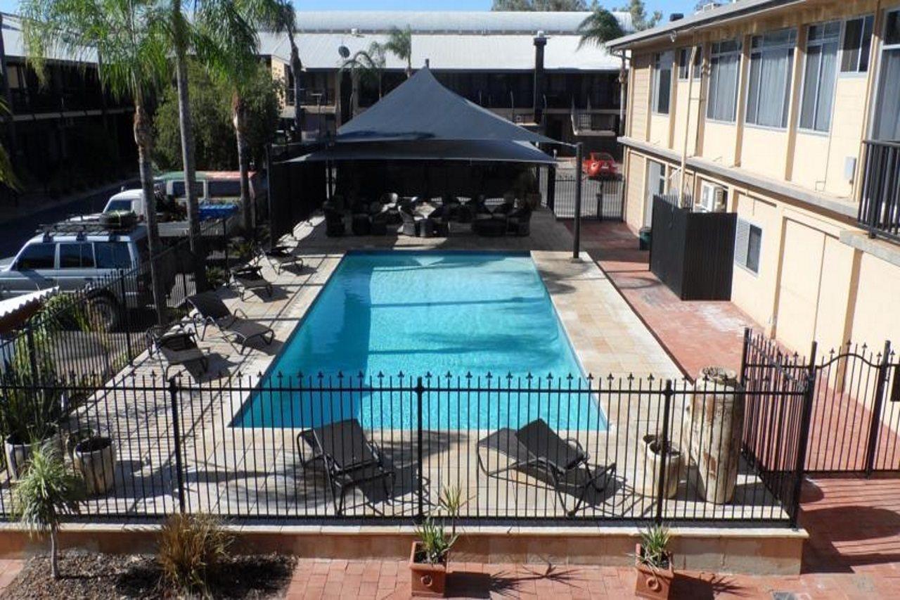 Diplomat Hotel Alice Springs Eksteriør billede