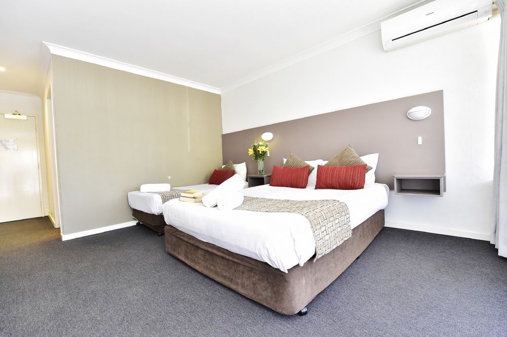 Diplomat Hotel Alice Springs Eksteriør billede